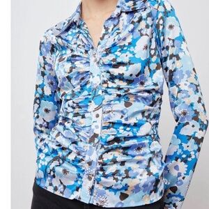 BNWT Rails Lisa Floral Top Button Up Y2 K Top. Size Medium